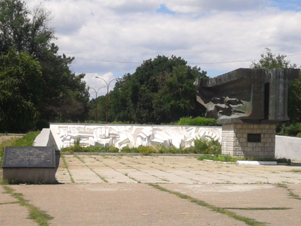 Мемориал инженерным войскам, воинам-строителям, пос. Карманово
